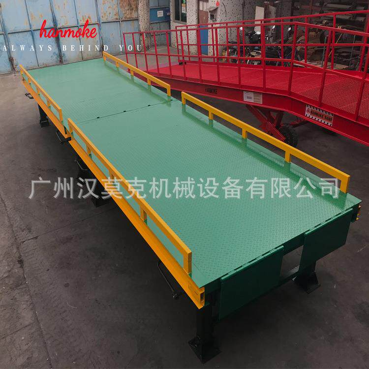 厂家12吨登车桥平台高品质装卸货平台登车桥过桥
