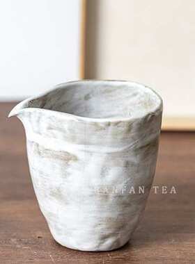 德玉堂纯手工粉引岩矿白色分茶器家用茶海复古匀杯公杯公道杯