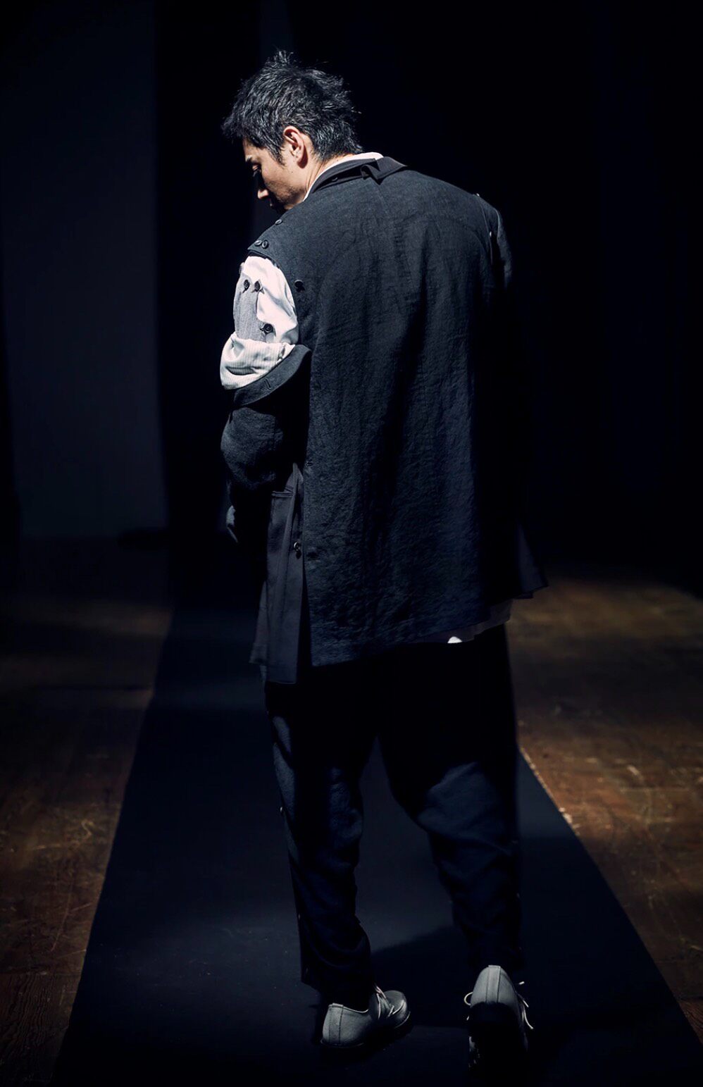 Yohji Yamamoto 21SS Structured Side Button Pants — label