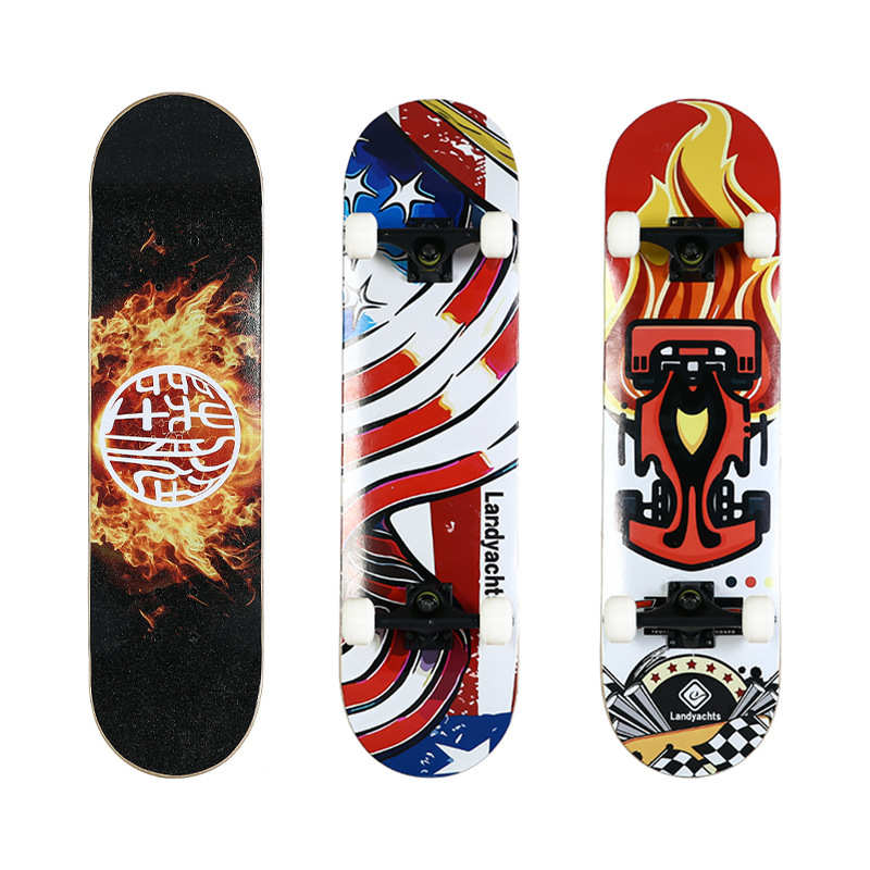 轮滑翘成人双女生板直供青少年板车男孩抖厂家儿童初学者滑板音四