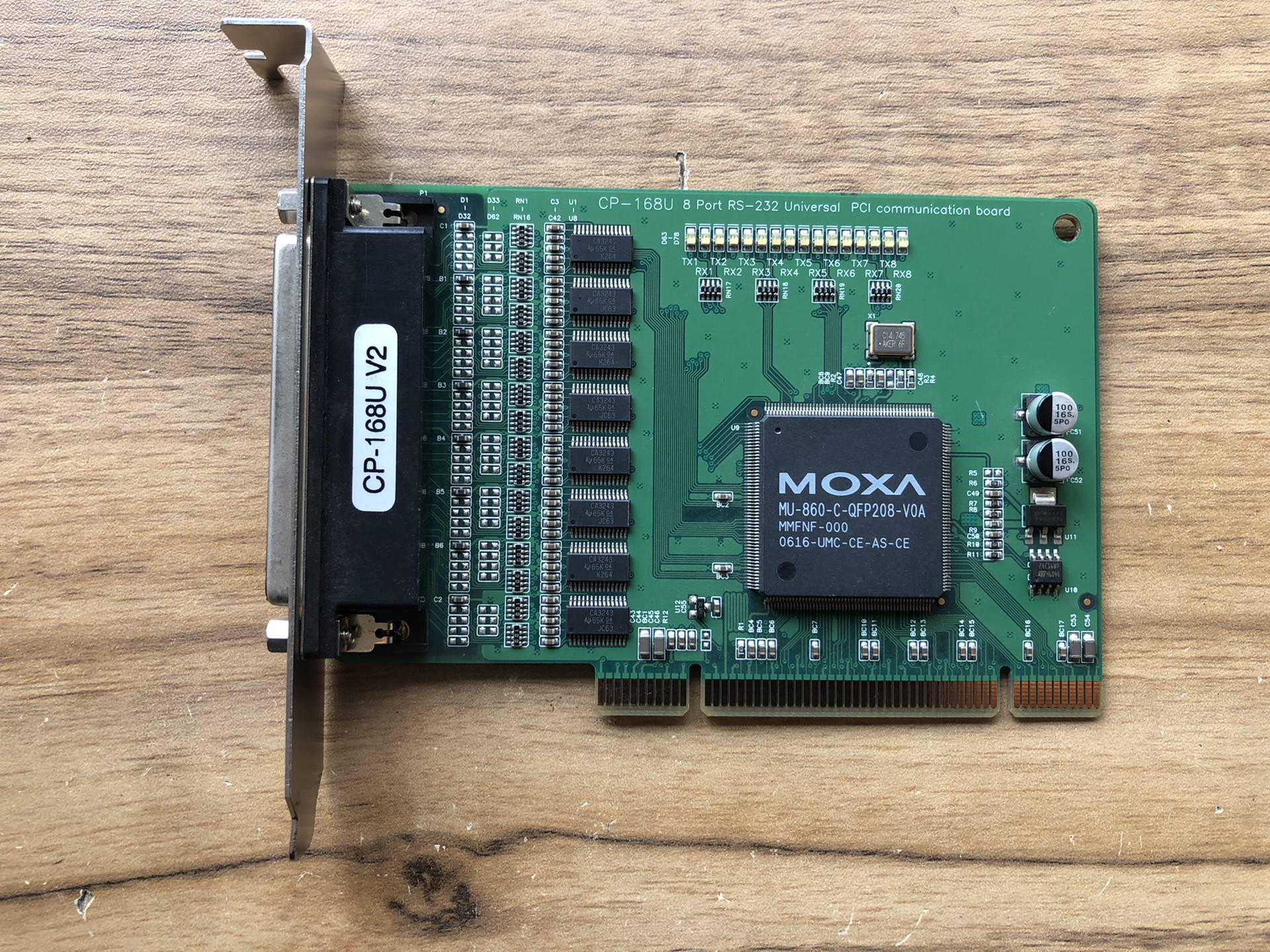 摩沙MOXA，CP-168U，V2 8口RS-232通用 P