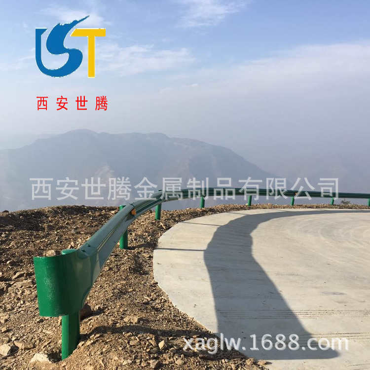 波形护栏热镀锌喷塑道路护栏乡村路护栏高速公路防撞波形护栏板