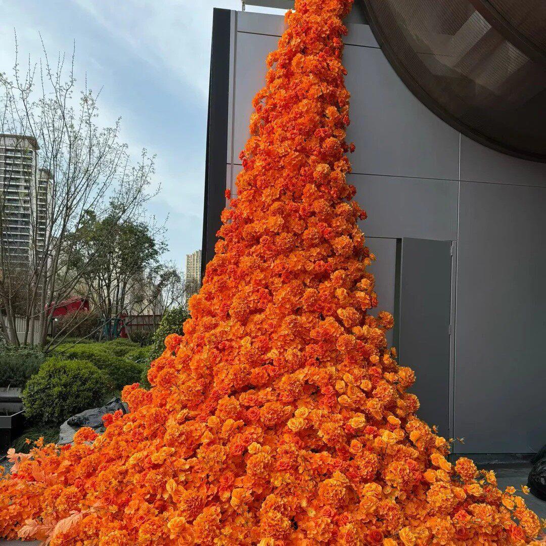 橘色玫瑰花瀑布花网红古镇商场引流打卡点仿真花背景墙拍照道具
