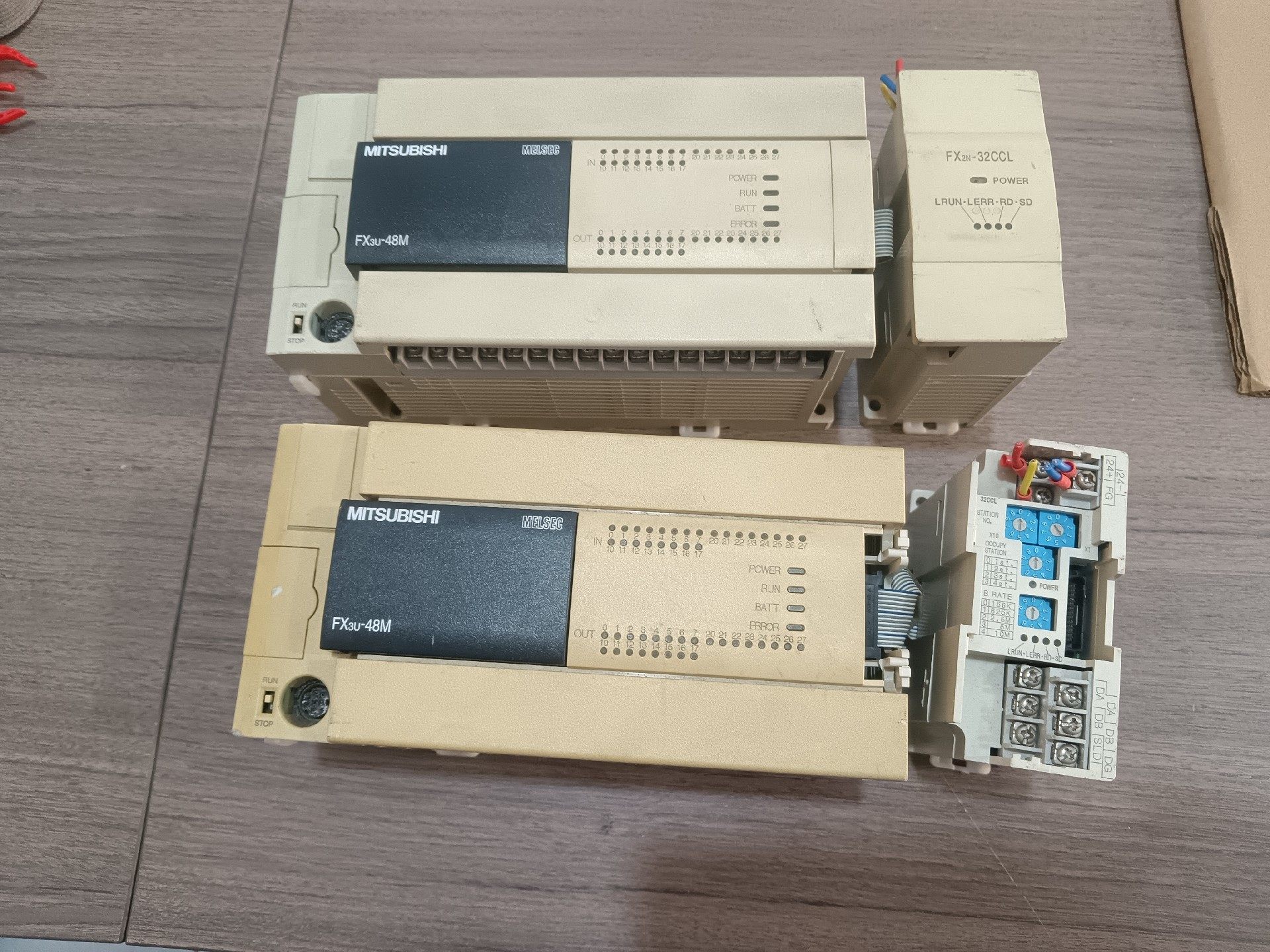 FX3U-48MR/ES-A三菱PLC，