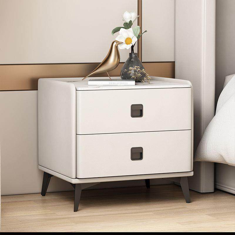 现代简约床头柜卧室用式实木软意皮整装包轻奢默认风床边小家柜子