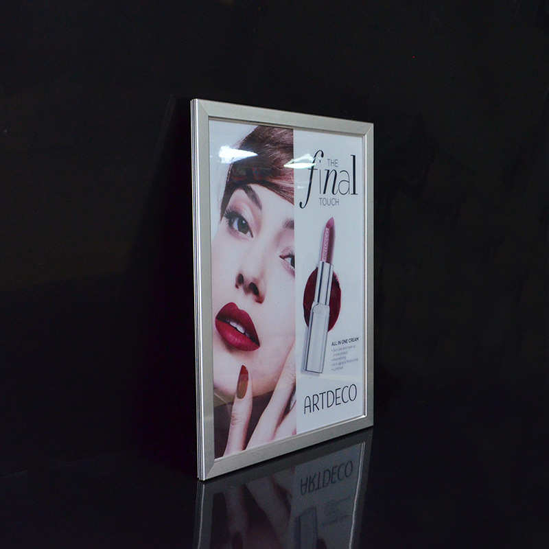 20mm单面翻盖展示灯箱 LED导光板灯箱 铝型材导光板灯箱 四边开启