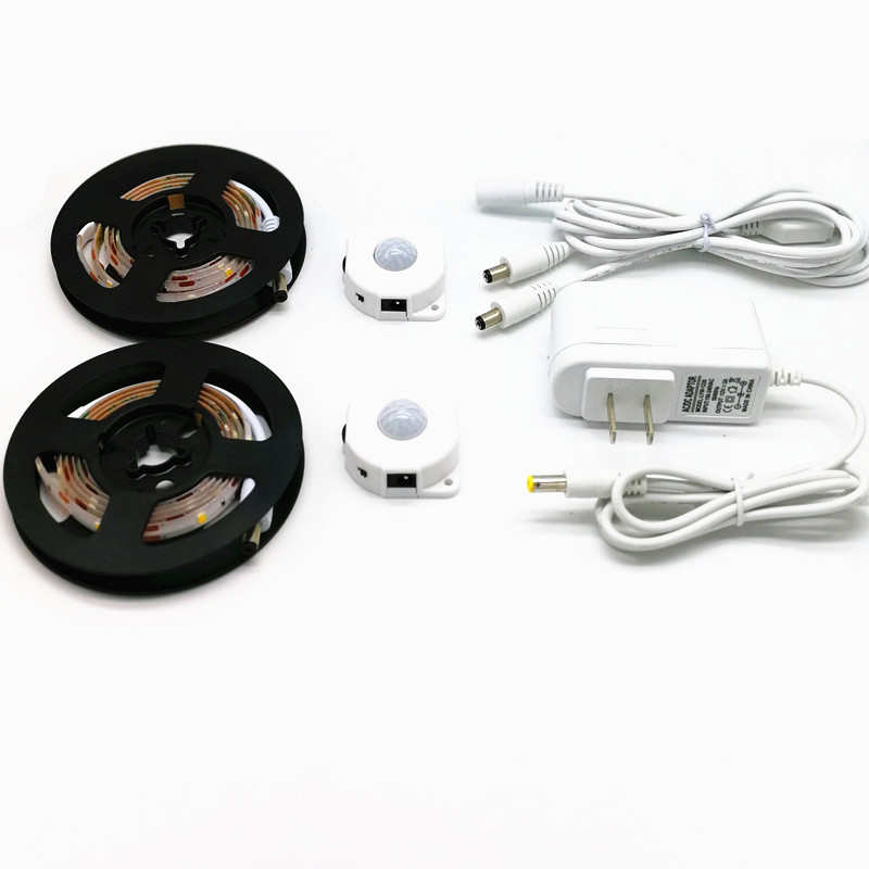 LED人体感应RGB灯带床底灯床围灯小夜灯感应氛围灯酒柜衣