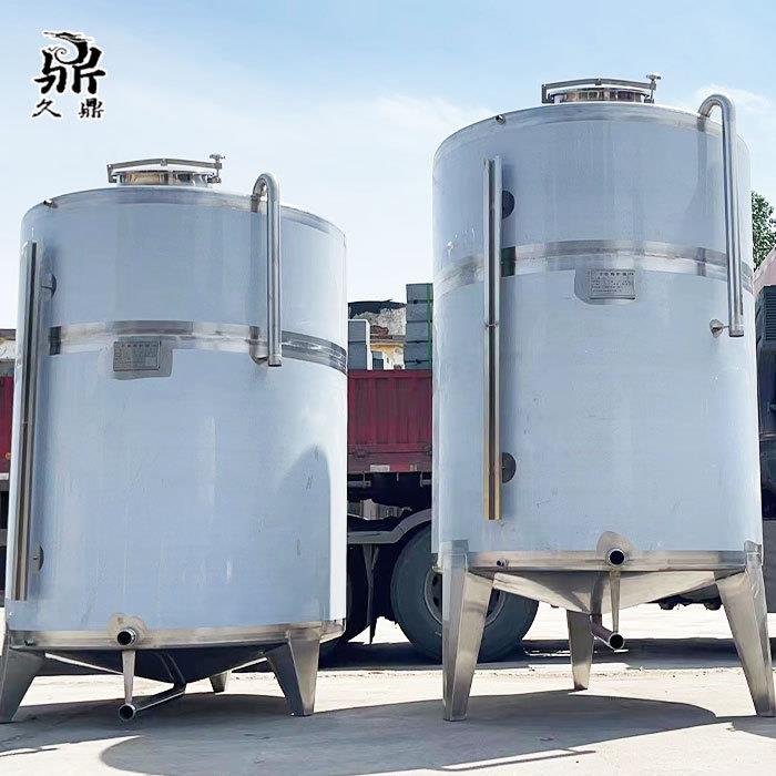 小型酒厂用2吨3吨5吨不锈钢白酒储酒罐果酒发酵罐液体运输罐