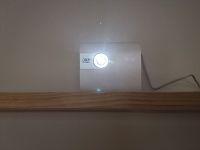 大神点评天猫魔屏A1C好还是坚果T9好？功能上差异在哪里？