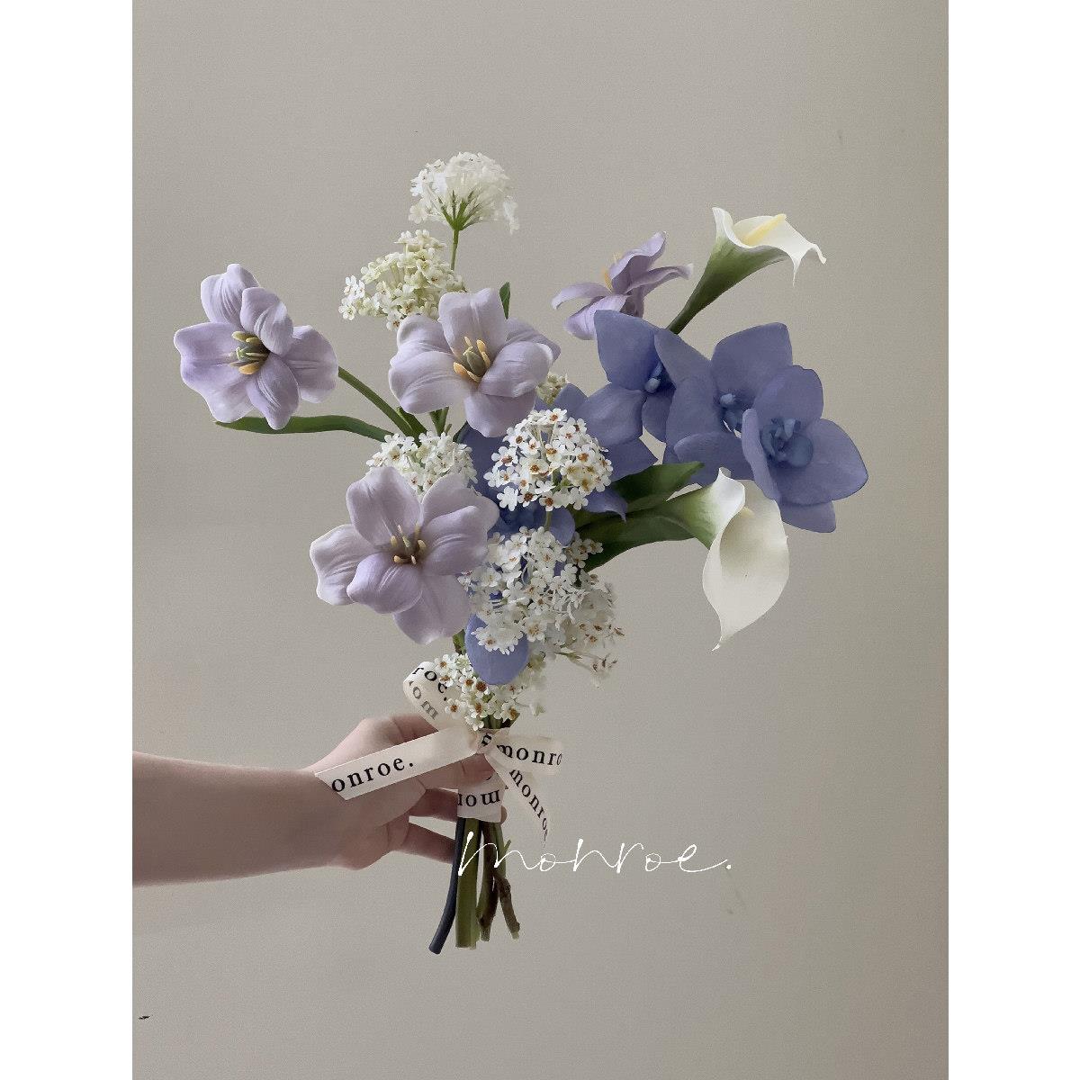 手捧花 原创设计花艺师手捧彷真花束婚纱摄影道具结婚领证婚礼