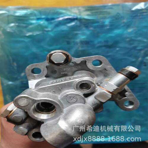 EC360BLC EC460BLC D12D发动机高压油泵 柴油泵总成 挖掘机配件