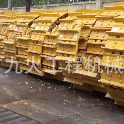 柳工B320推土机 引导轮 拖链轮 支重轮 驱动齿 履带 链条 履带板