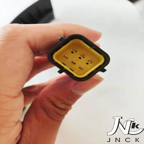 卡车配件跨境适用德龙X5000电子油门踏板 DZ97189570486