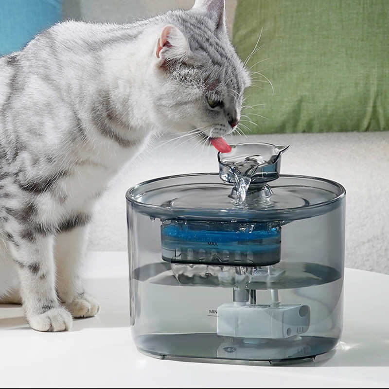 源头厂家新款上市宠物饮水机猫咪智能饮水器循环流动水狗狗喂水器