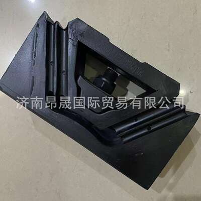 重汽HOWO T7H 汕德卡C7H C9H G7S MAX 发动机后支撑 WG9725592131