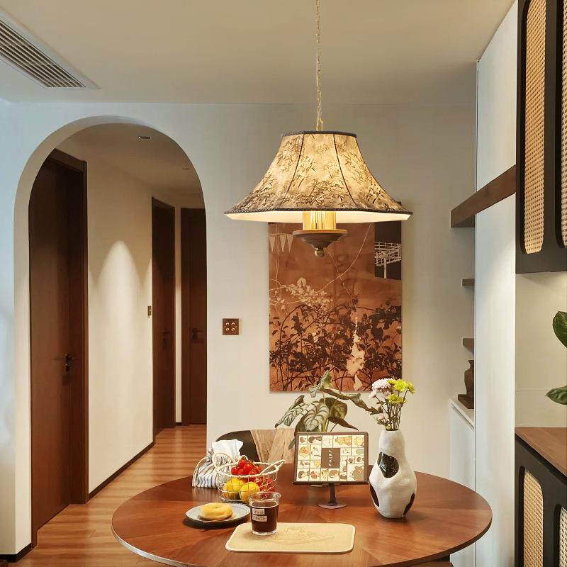 中古风餐厅吊灯复古餐厅灯护眼布艺灯罩木质灯身酒店民宿餐桌灯具