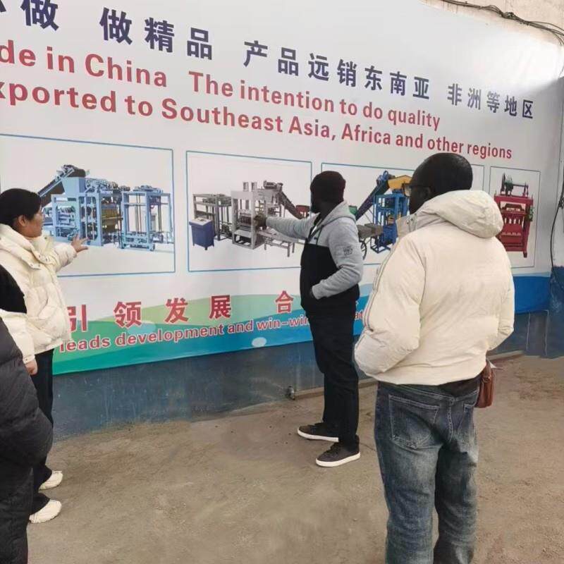 全自动小型制砖机 水泥脱模砖机空心圆孔实心砖机 粉碎机可换模具