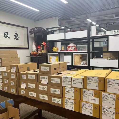 PIC16F877-10E/P 封装PDIP 微控制器 电子元器件 集成电路IC 原装