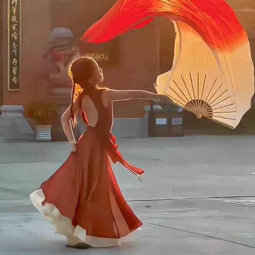 正品儿童光亮舞蹈服芷潼同演出服红色古典舞扇子款舞场万舞疆表演