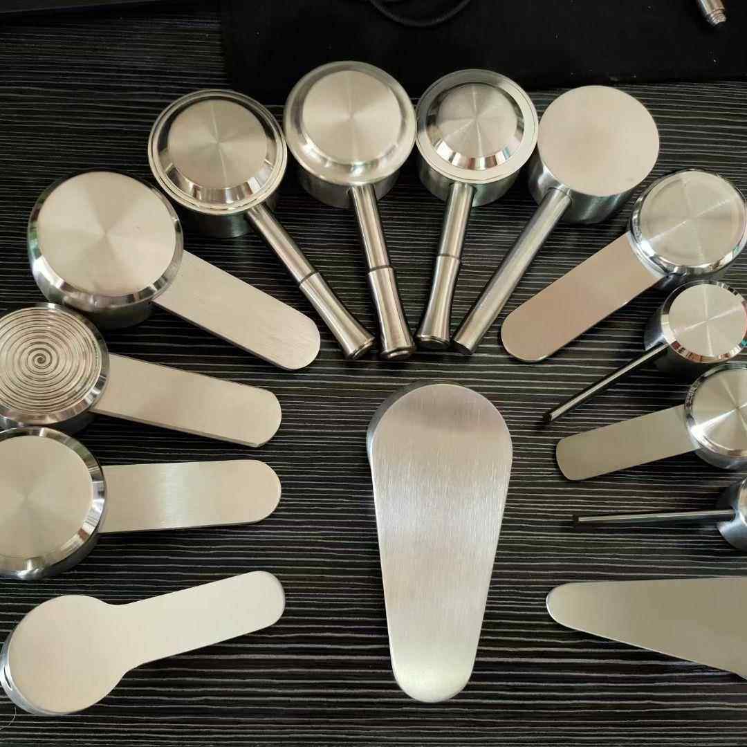 不锈钢厨房面盆水龙头把手柄淋浴冷热混水阀芯接口盖开关配件