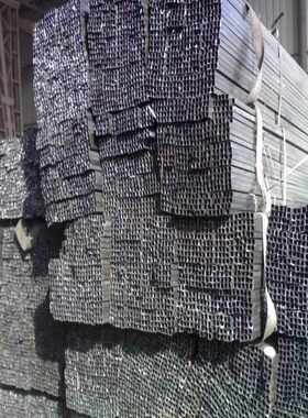 小方管10x10x20x30x40x50x60铁管19*19毫米空心方钢管40黑色35mm