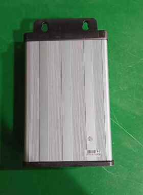 LE755D防雨电12V40W防水户外电源洗墙灯防雨变源压0护栏器管电源