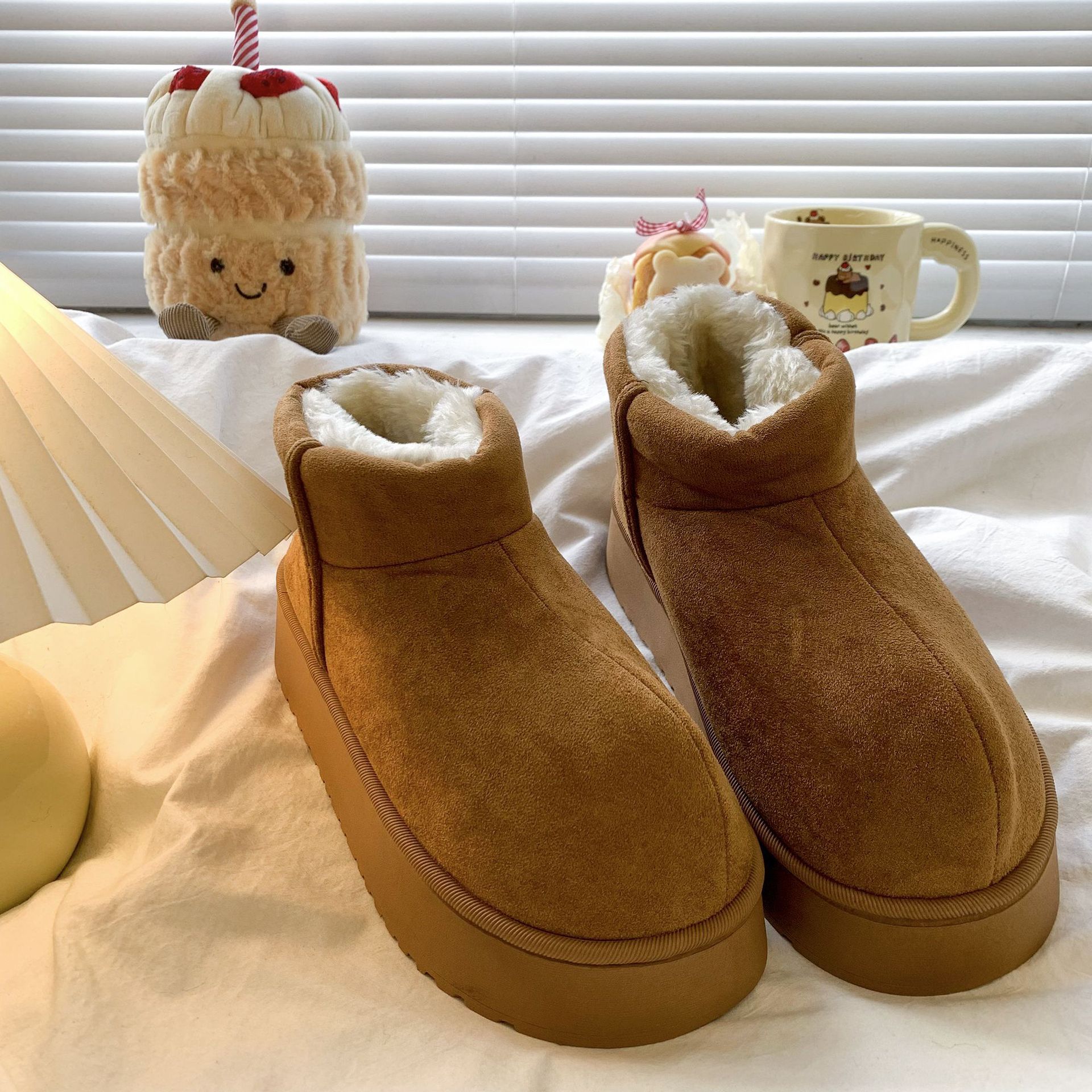 雪地靴厚底皮毛一体加厚面包棉鞋