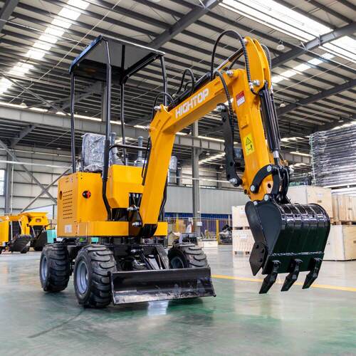 厂家直发小型挖掘机 10型工程家用挖土机 农用果园微挖型轮式钩机