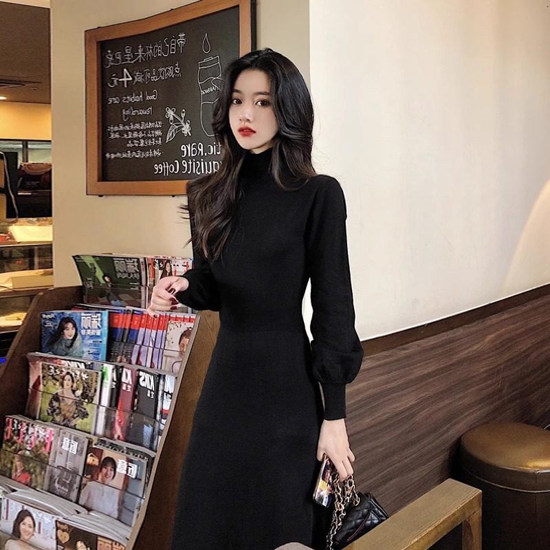 欧洲站配大衣毛衣过膝赫本风小黑裙内搭打底黑色针织连衣裙女秋冬