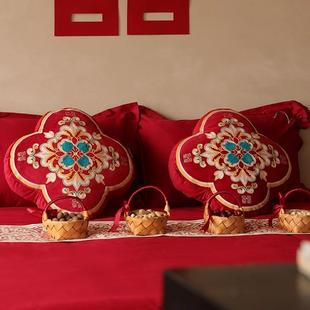 婚抱枕一对沙客厅压P6TE2tan床主卧婚房结发布置男方红垫色靠结婚