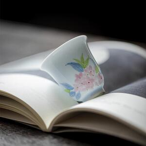 明知山志 晴山蓝蓝草花舍予茶杯 手绘淡雅陶瓷品茗杯文人器家用杯