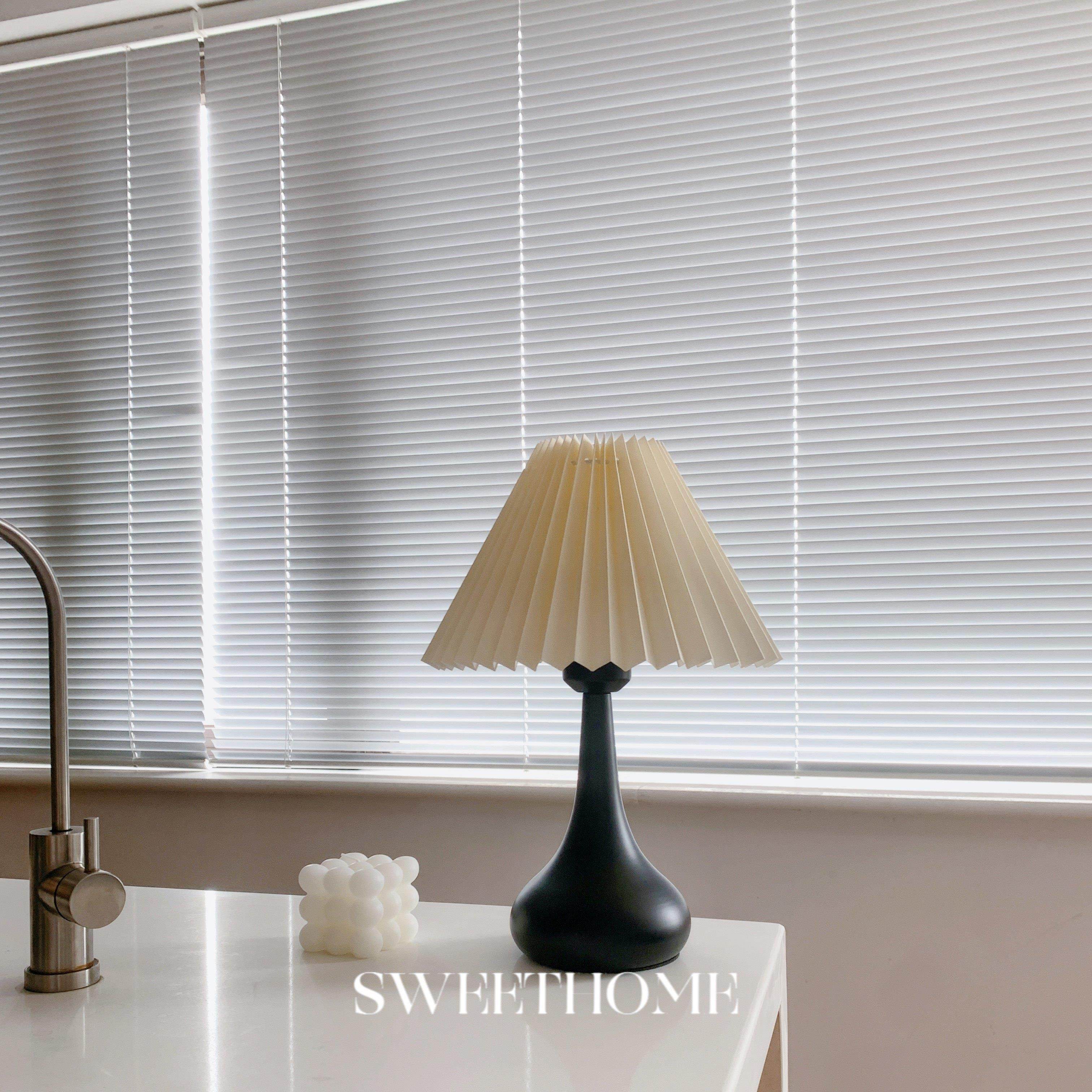 复古台灯卧室百褶小夜灯中古简约现代高级感美式装饰氛围感床头灯,家装灯饰光源,装饰台灯,淘宝优惠券,粉丝福利购,淘宝优惠卷