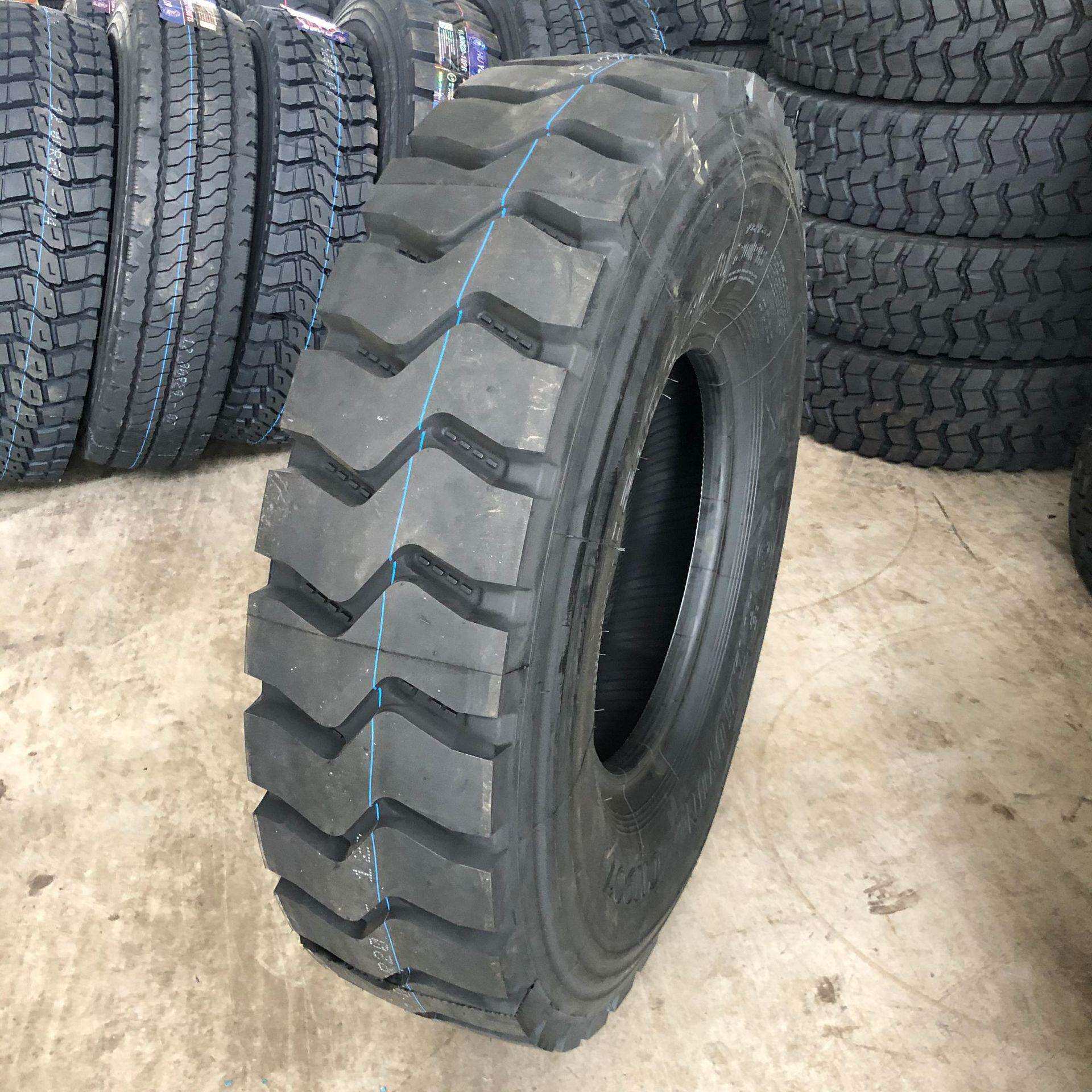 1200r20全钢丝货车轮胎矿山自卸车轮胎翻斗车后八轮百吨王