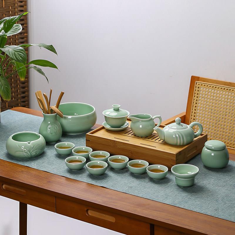 青瓷功夫茶具套组家用轻奢高档陶瓷泡茶壶盖碗茶杯整套办公室茶具