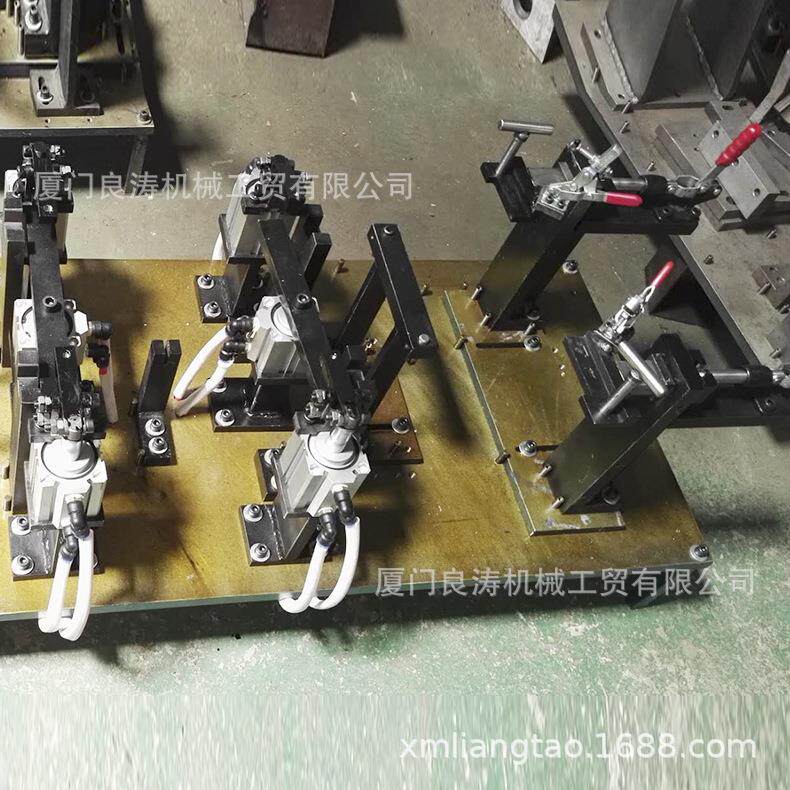 福建直供 机械焊接非标设备工装夹具 机 加 工 夹具 配件
