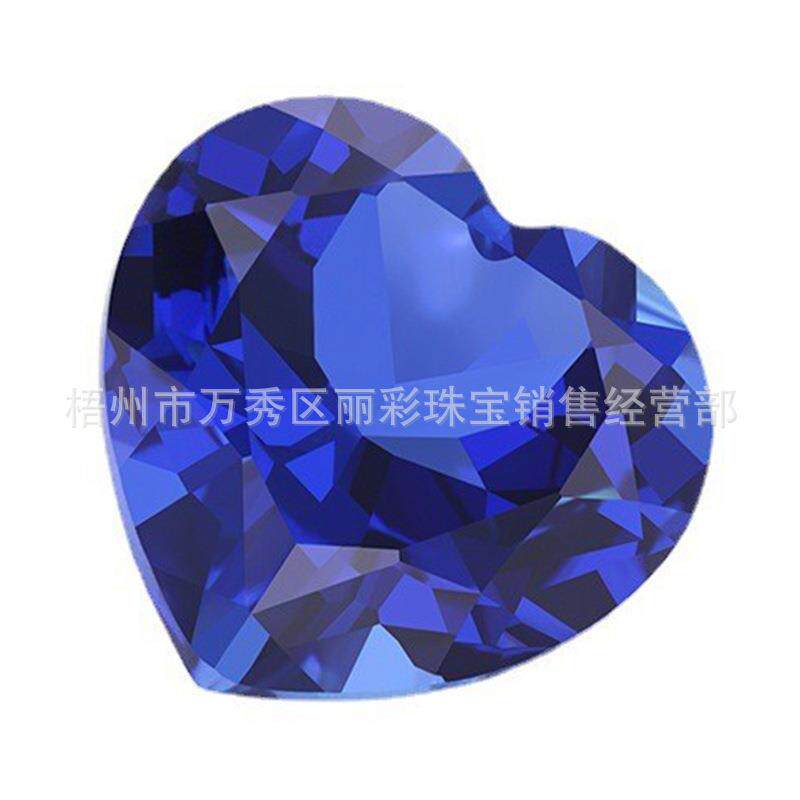 心形培育蓝宝石裸石 实验室培植桃心形蓝宝石Sapphire blue