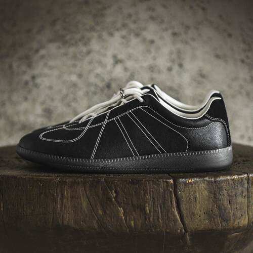 潮牌软体德训鞋男款2026春季新款运动休闲板鞋平底健身训练小黑鞋