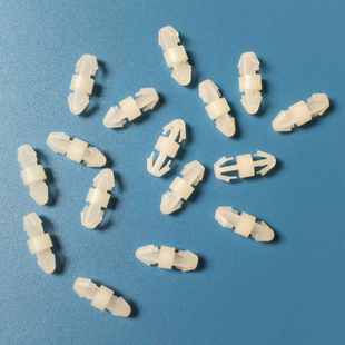 2.5 机头隔离柱LCVA 尼龙间隔柱线路板卡扣PC板支撑柱飞