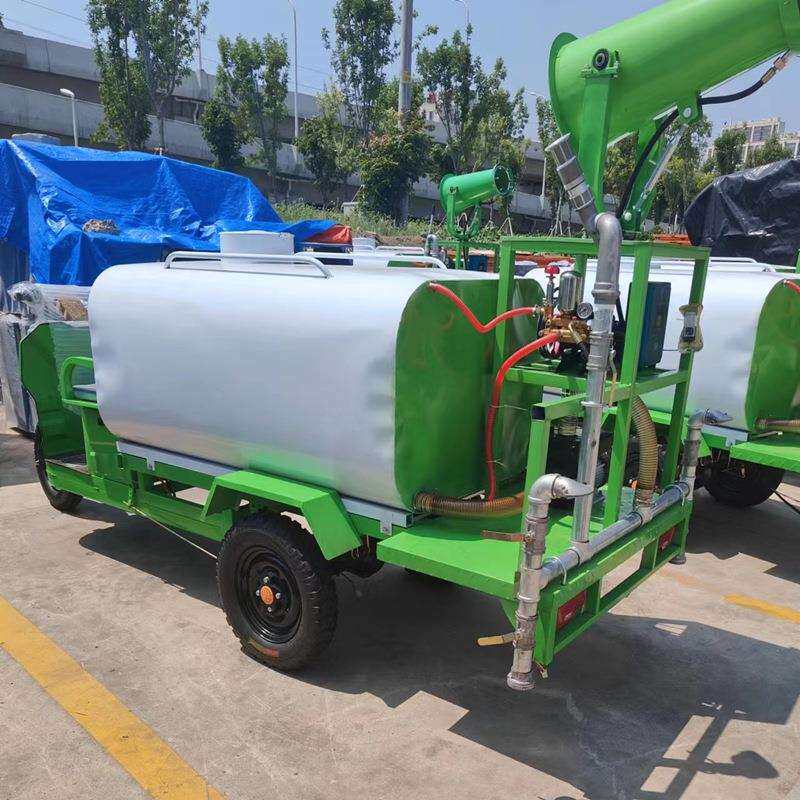 鲁鸿电动雾炮小型洒水车 新款高炮工地除尘小型雾炮洒水车