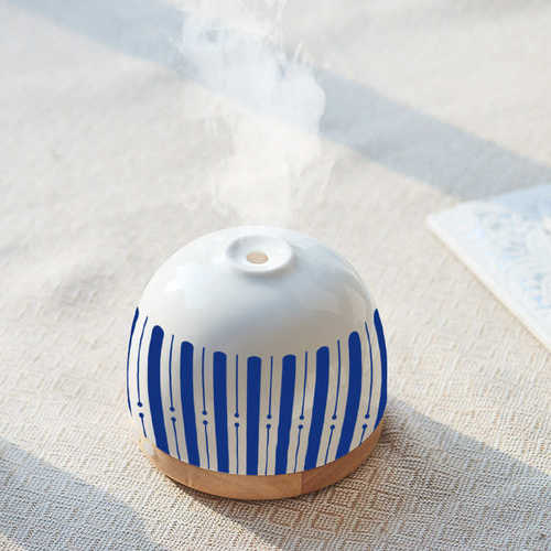 多功能高颜值国潮文化青花瓷氛围灯静音家用加湿器香薰机源头工厂