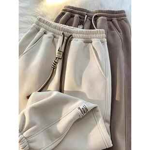 采购产品卡其布秋冬女裤，羊毛衬里和加厚休闲运动裤，修身和宽松
