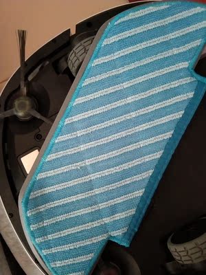 科沃斯DK45和扫地机器人哪个好，优缺点区别是？