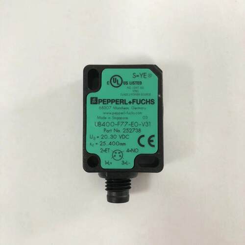 现货P+0F直接检测感应器UB100-F7-E-V31超声波7传感器