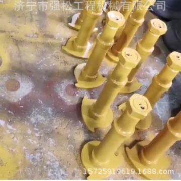 推土机D31P-17涨紧油缸113-30-34130 底盘配件
