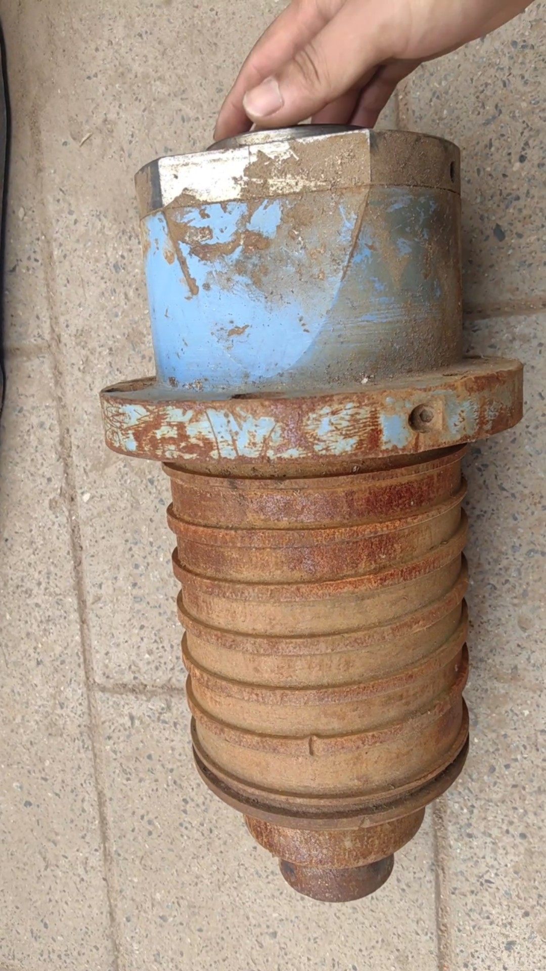 NT30主轴，实图拍摄，有锈迹，有磕碰，回去要自己保养，标价