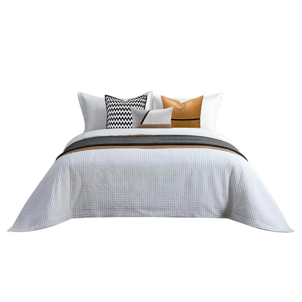 现代轻奢样板房床上用品家具展厅样板间棕色橙色多件套床品打毯