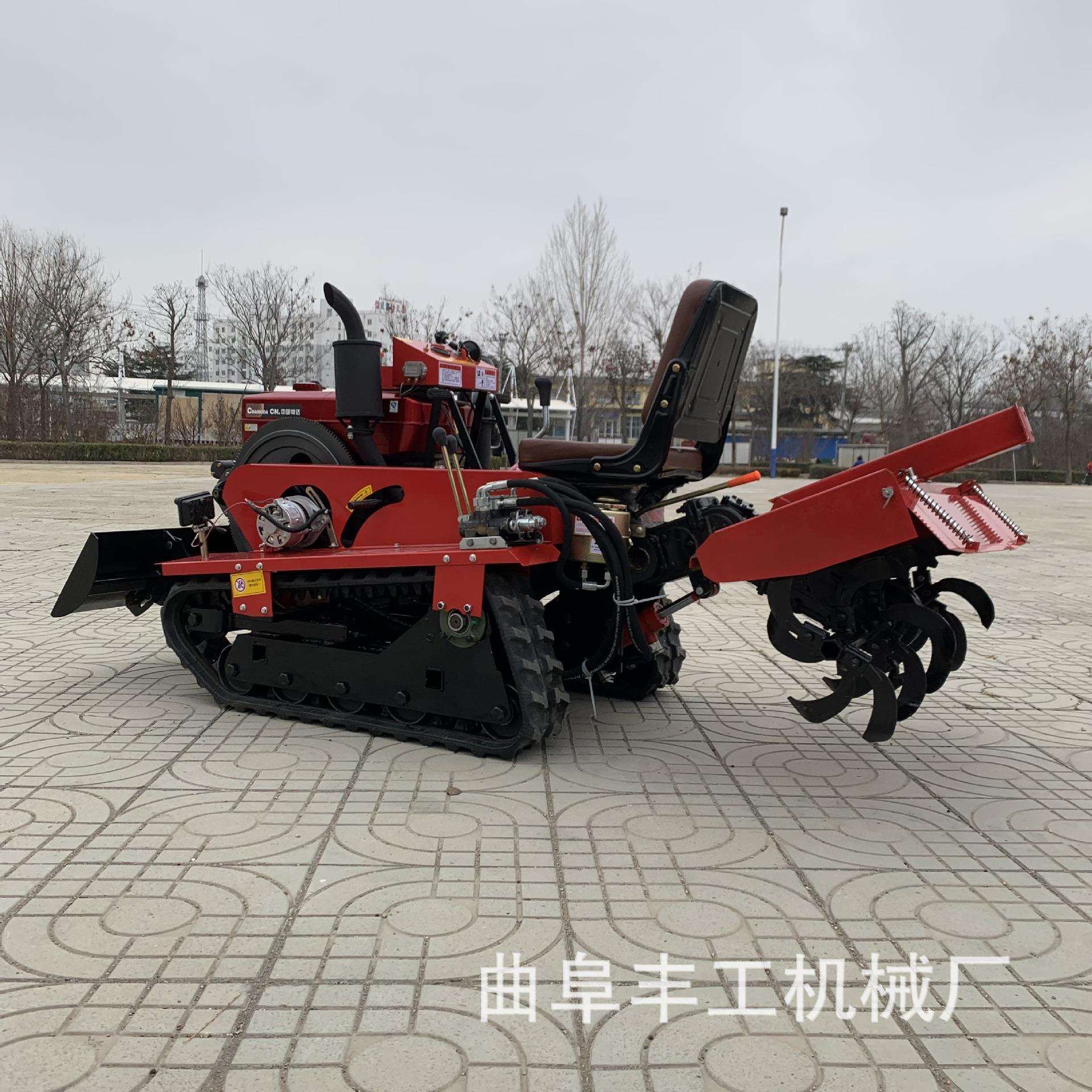 新款多功能乘坐式电启动微耕机柴油机履带式大棚旋耕机耕地拖拉机