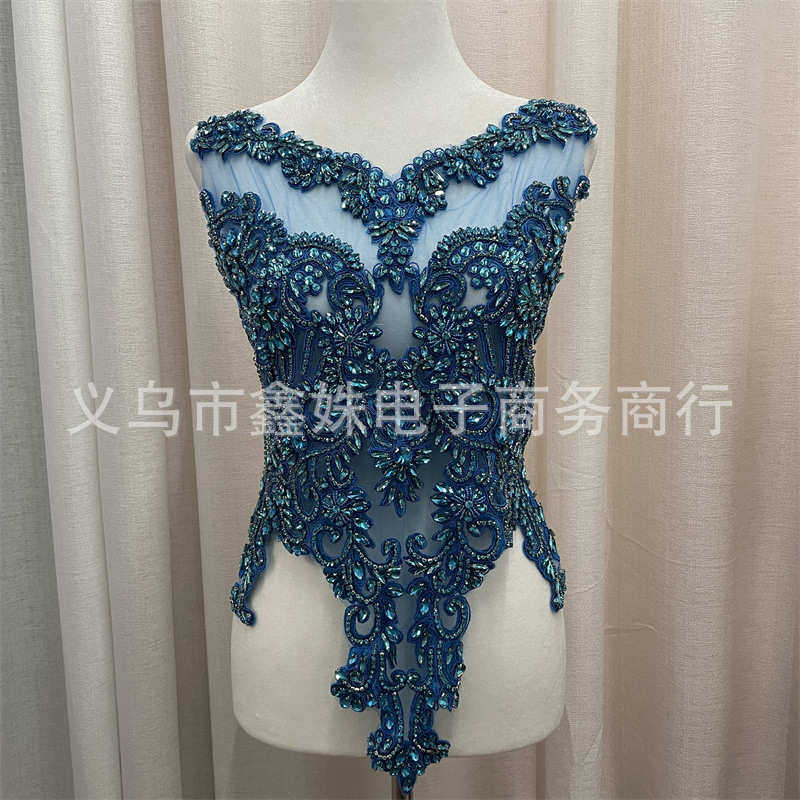 2024年厂家直销女士服饰网纱水钻刺绣胸贴补丁服装辅料