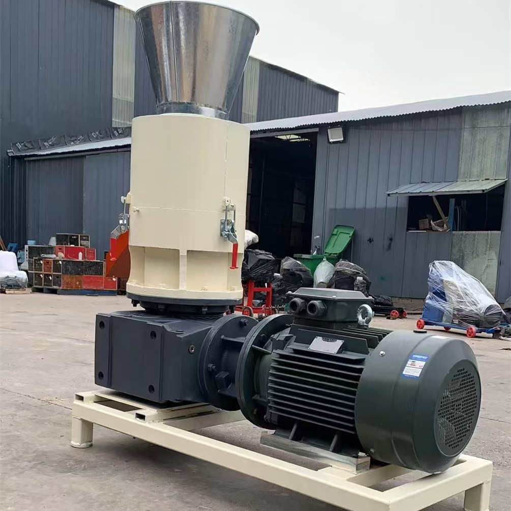 生物质专用颗粒机燃料家用锯末木屑秸秆刨花造粒机稻壳制粒机