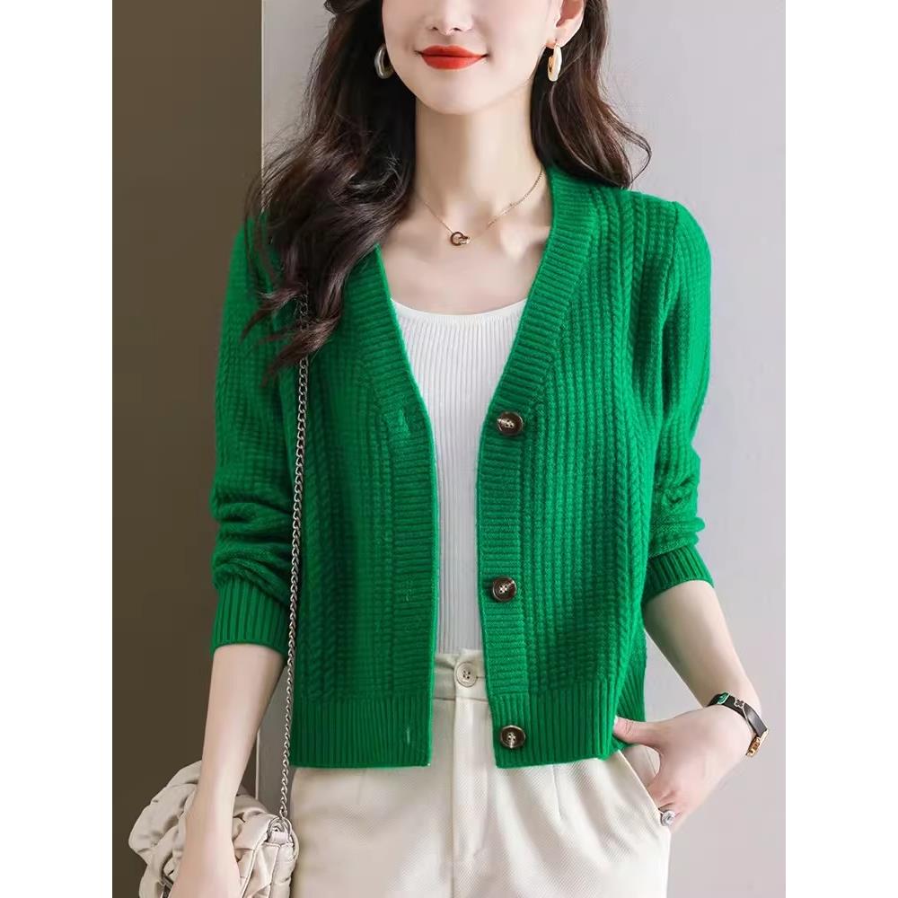 V领针织开衫女2025春秋新款宽松毛衣外套短款小香风洋气外搭上衣